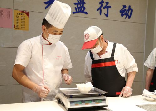 飲食服務(wù)集團(tuán)各食堂舉辦“一勺準(zhǔn)”技能大賽，提升餐飲服務(wù)水平